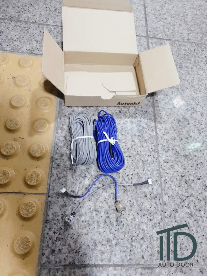 [대전충남자동문] 빌라 자동문(A/S)-안전센서.행거롤러[국제오토텍자동문]